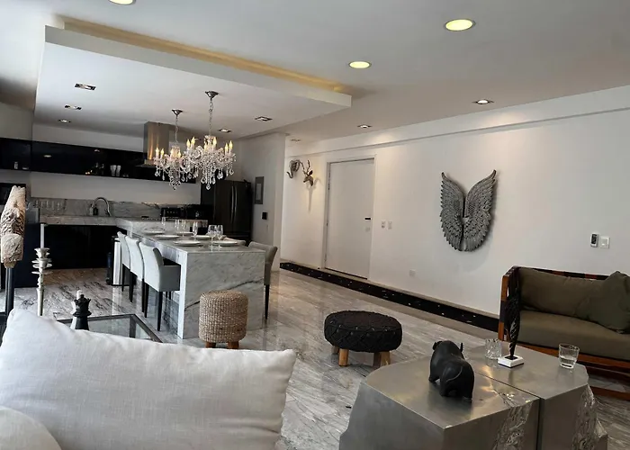 Black House - 6br Penthouses With Rooftop & Pools Apartment