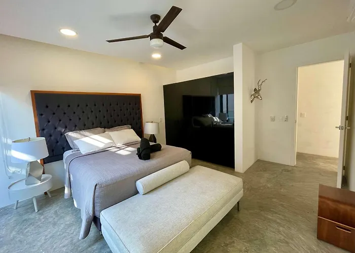 Apartment Black House - 6br Penthouses With Rooftop & Pools *