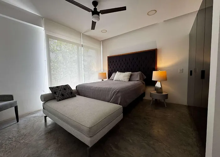 Black House - 6br Penthouses With Rooftop & Pools