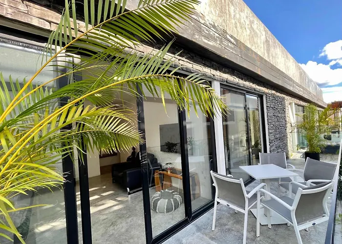 Black House - 6br Penthouses With Rooftop & Pools