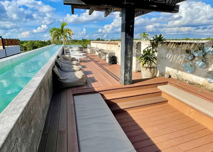 Black House - 6br Penthouses With Rooftop & Pools *